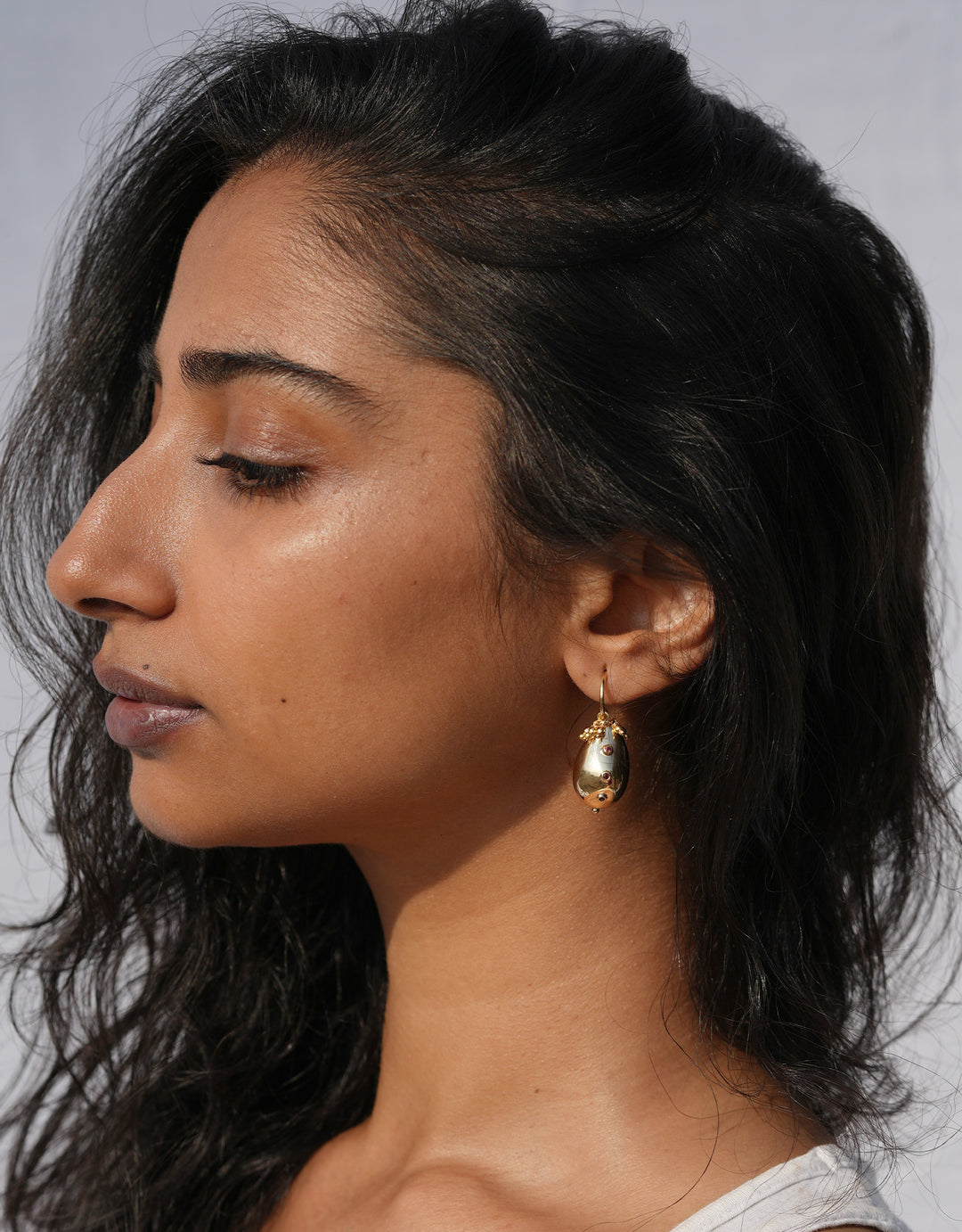 Boucles D’Oreilles Naga Or Topaze Blanche (Par pièce / Unité)