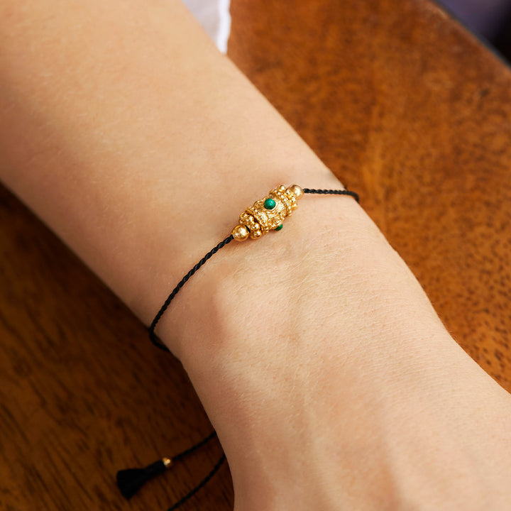 Rakhi 1 Bracelet en malachite fil noir