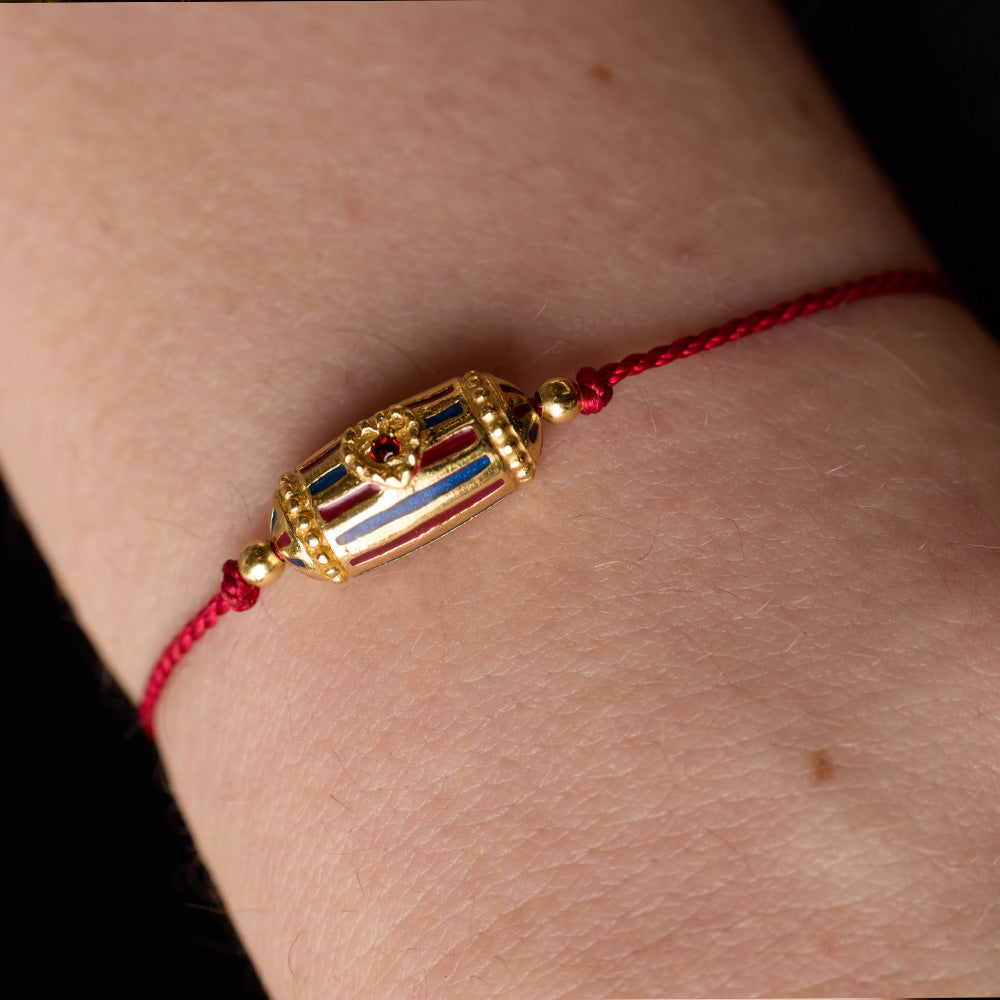 Rakhi Lola Bracelet en émail fil rouge
