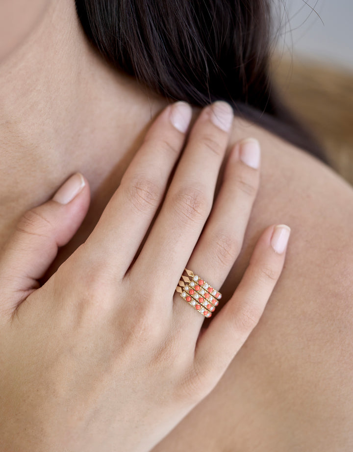 Raki Ring Baguette Coral