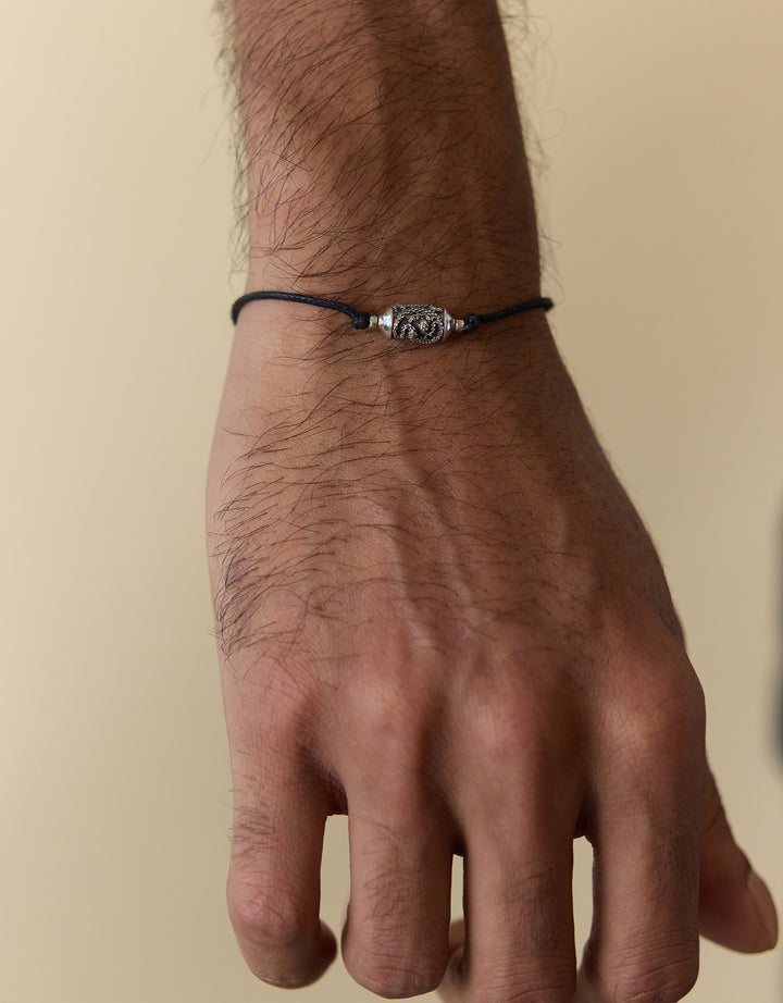 Bracelet Rakhi Shiva men Fil noir