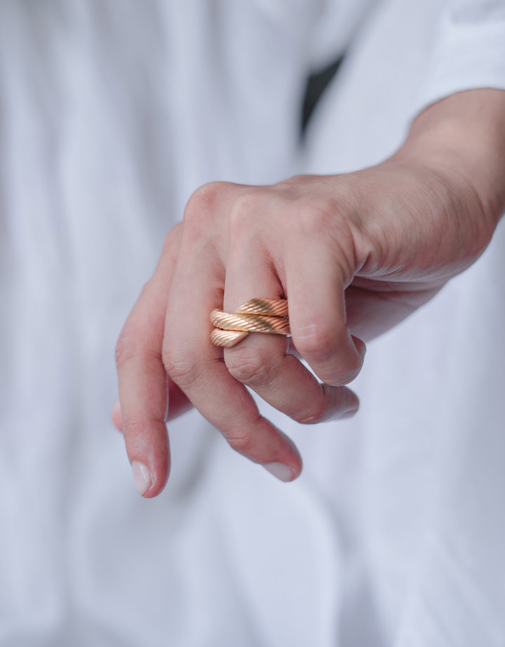 Ring Twisted